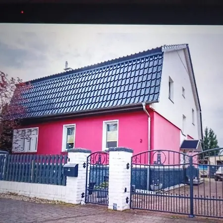 With Dog Prázdninový dům Neupetershain