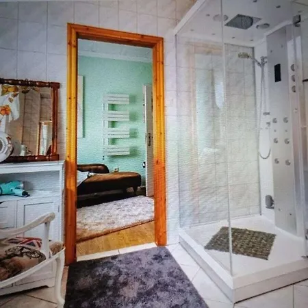 With Dog Prázdninový dům Neupetershain