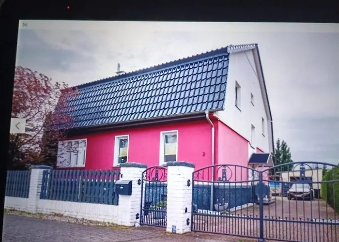 With Dog 度假居 Neupetershain